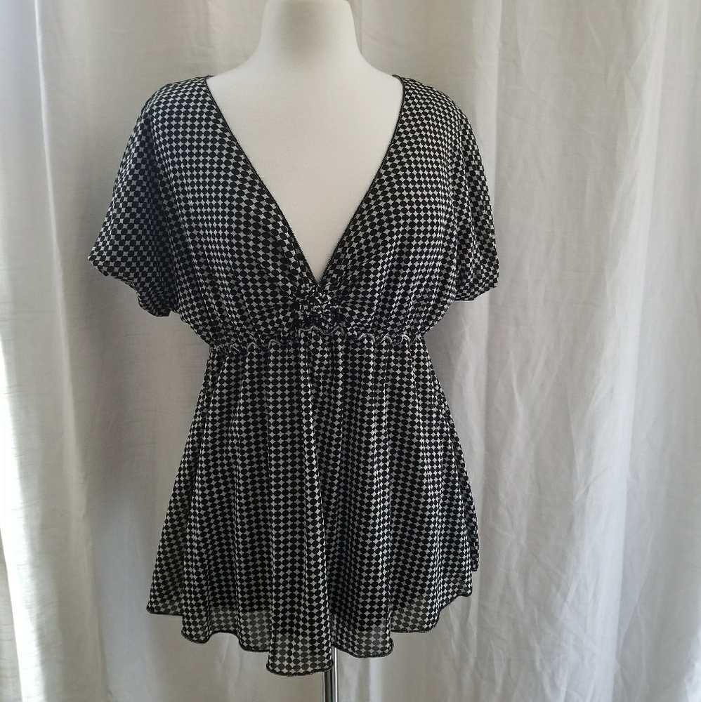 Cream & Black Empire Waist Mesh Top